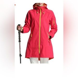 Raincoat by Ilse Jacobsen Hornbaek